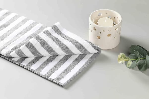 Microfiber Dish Towels, Super Absorbent, Soft and Thick Kitchen Towels, Plaid Designed with Hanging Loops, 65 x 45 cm, Grey