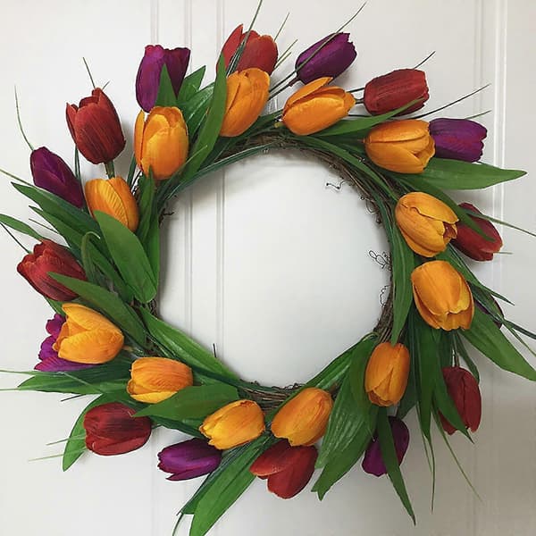 DIY-simulaatiotulppaaniseppele pitkälehtinen seppele seinälle ripustettava ovikodin sisustus seppeleet oven ripustustarvikkeet