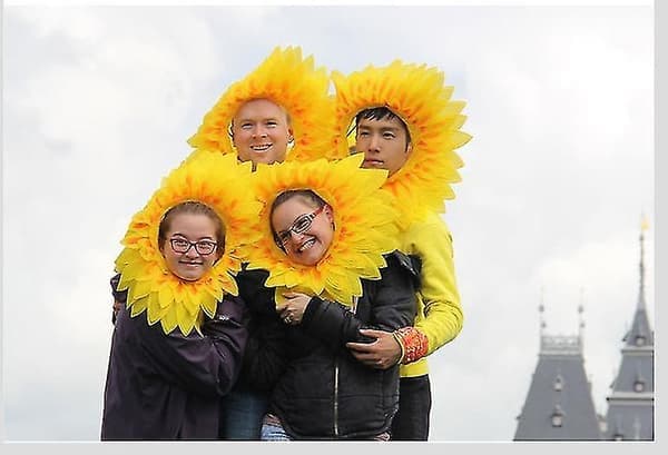 Rolig Performance Hatt for Fester, Festivaler og Spill - Solsikke Hodeplagg