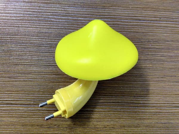 Insekt- og sopplampe, lysstyrt, liten