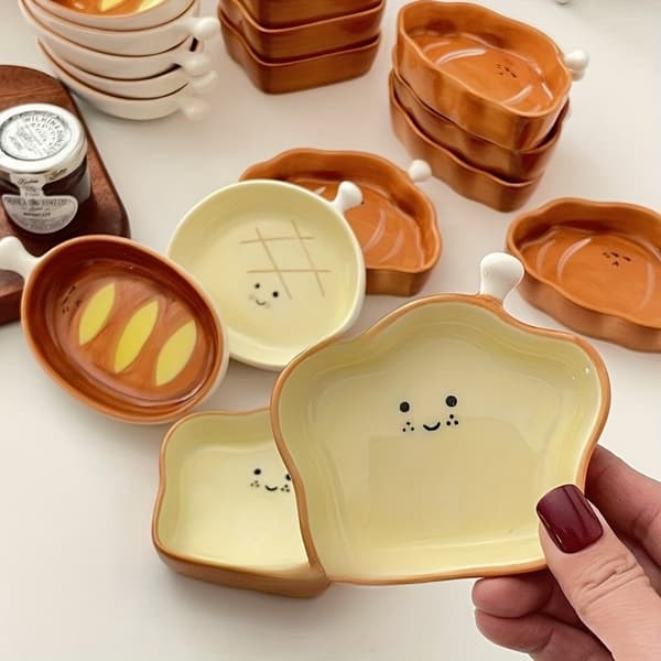 Faridabio's Set med fyra keramiska kryddskålar formade som bröd, vardera 10 cm 4pcs