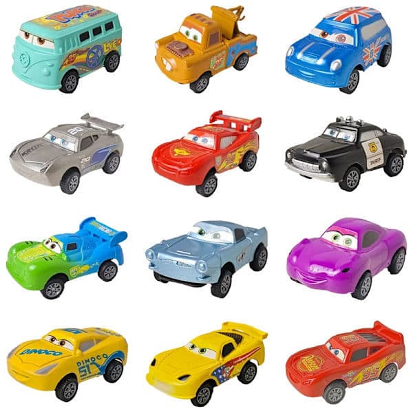 Nye originale biler Disney Pixar Biler 3 Legetøj Lynet McQueen Mini Rebound Bil Jackson Storm PVC Model Børnegaveæske