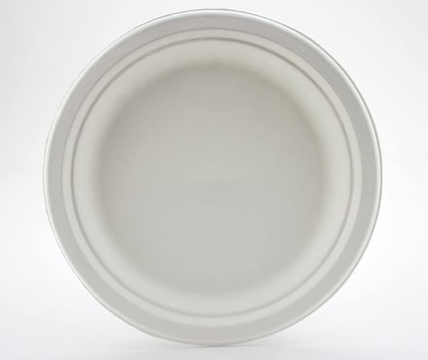 Extra starka papperstallrikar - Extra starka vita papperstallrikar - Miljövänliga - 50-pack - Perfekta för picknick, grillfester och kalas.