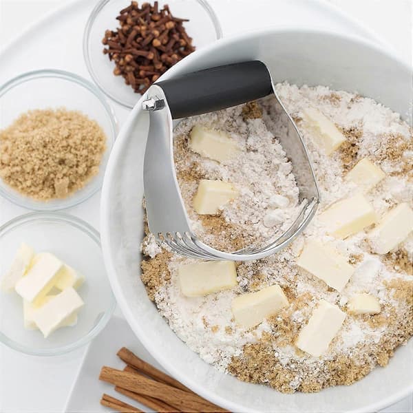Deigblander i rustfritt stål med ergonomisk sklisikkert grep og profesjonell deigkutter for baking