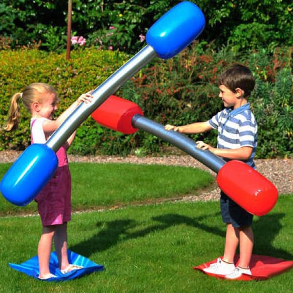 Inflatable Gladiator Game, Fun Interactive Outdoor Game with Batons, Beach Baton Kit with Mats, Inflatable Gladiator Competition Game for Kids