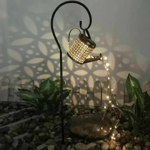 Solar Springvandslampe, LED-lyskæde med vandkande og stativ, Stjerneduschkunst Fe-lys til terrasseplænebelysning 82cm