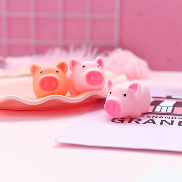 10-pack Squeezable Small Pigs, Cute Mini Pigs, Screaming Pigs, Sound-Making Pigs That Squeak When Squeezed, Colors Are Random