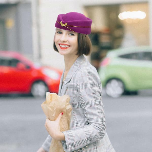 Stewardessehat 3 stk. Stewardesse Baret Hat Dame Elegant Sceneforestillingskostume Tilbehør Lilla