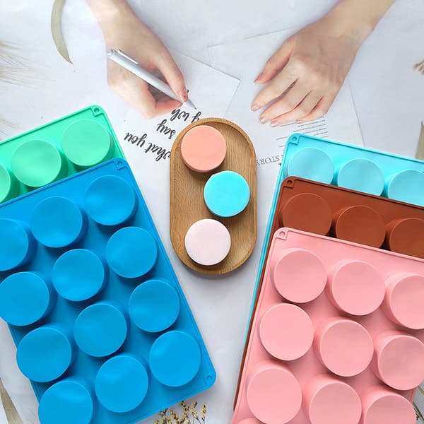 Runde chokolade cookie forme chokoladeform 12-hulrum cylinder Sky blue
