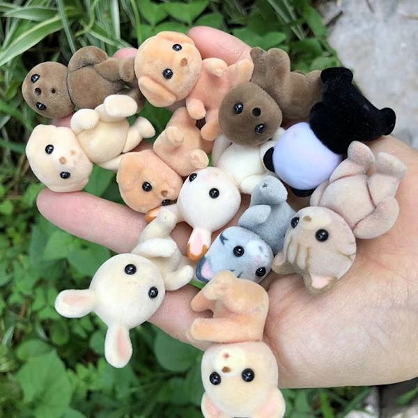 Metsäperheen eläinhahmo Karhu Koira Panda Flocked Shaggy Figu one size