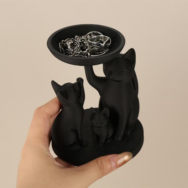 Smykkebakke med sort kat Black