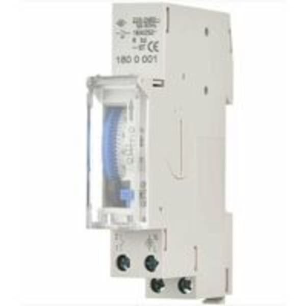 24-timmars mekanisk timer – 15-minuters programmering – DIN-skenmontering – AC220-240V – Integrerat Ni-MH-batteri – 16A