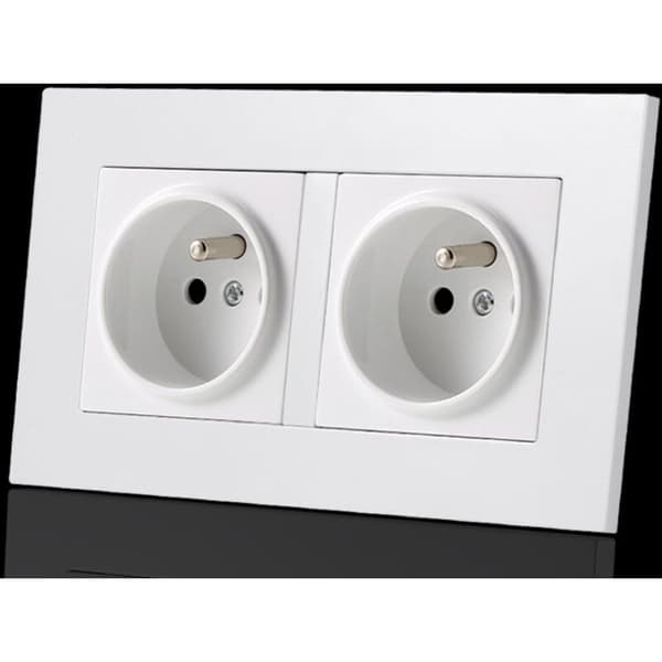 Beijiyi – Forudkablet 16A 2P+E Dobbelt Stikkontakt – Planmontering – Kompatibel med Dobbeltboks – Nem Kabelhåndtering – Moderne Design