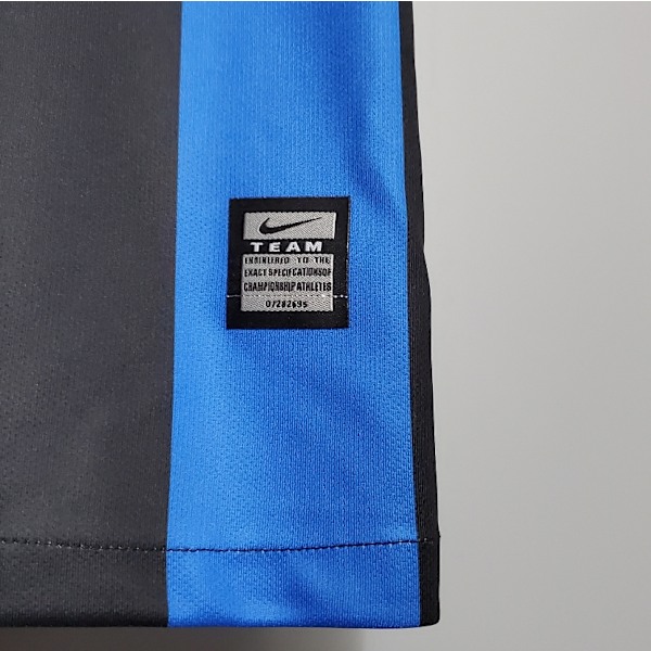 INTER MILAN 2010 Mestarien liigan finaali Retro Jalkapallopaita Miehille M