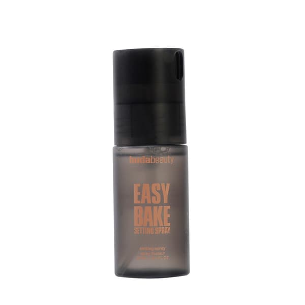 Huda Beauty MINI Easy Bake Setting Spray (Resestorlek, 30 ml)