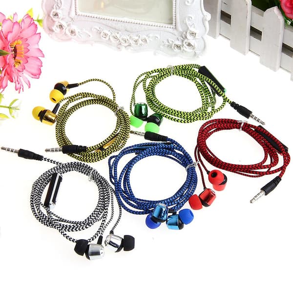 3,5 mm In-Ear Hörlurar med Mikrofon Flätad Headset för Telefon Ny