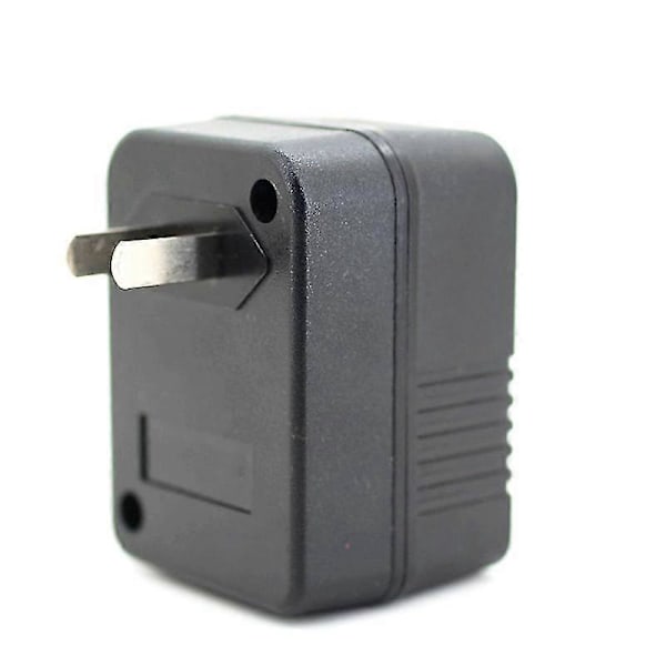 Spänningsomvandlare Spänningsomvandlare 110v / 220v 220v / 110v Effekt 50w
