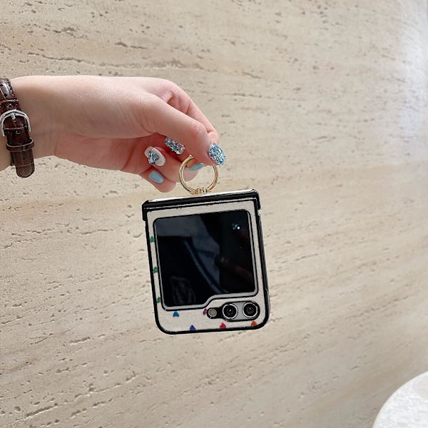 Fodral för Z Flip 6, Söt Hjärtformad Slim PC Skyddande Skal för Samsung Galaxy Z Flip 6 med Ringhållare