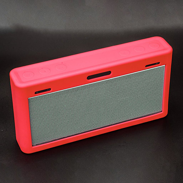 Hiki- ja pölytiiviit suojakuoret SoundLink Revolve Bluetooth-kaiuttimelle