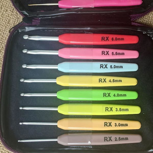 Virknålssats 16 st Aluminiumkrokar med Färgglada Plast Handtag Sticknålar Väva Garnfodral Set Bästa Presenter till Hennes