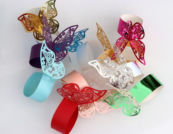 100 stk. 3D Butterfly Papir Servietringe Bryllupper Fest Serviet Borddekoration Restaurant