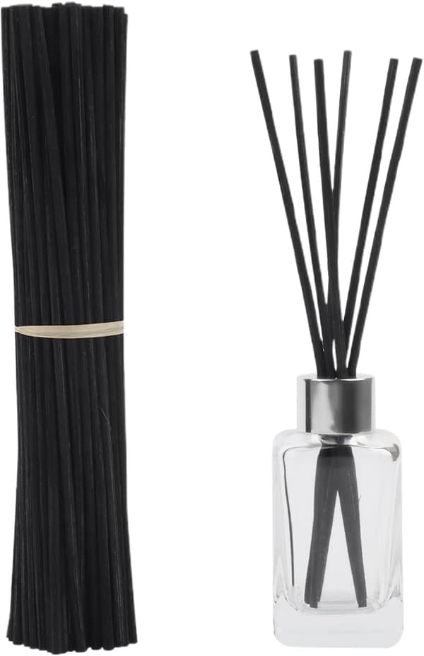 50 aromadiffuserpinde, 30 cm lange, velegnede til æteriske olier og duftpinde, sorte.