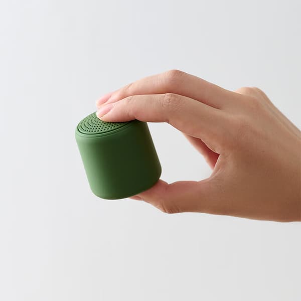 MINI Macaron Bärbar Trådlös Mini Bluetooth-högtalare Skrivbordshögtalare med Tung Bas