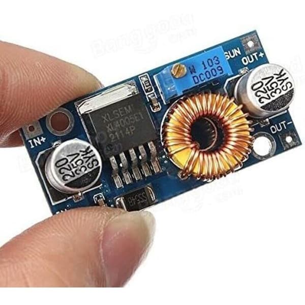 3 stk DC-DC 5A 5-32V til 0,8-24V Step-Down Regulator Modul Strømforsyning Spenningsregulator Stor Omformer