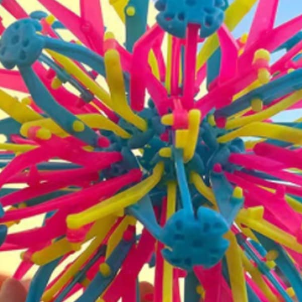 Magisk Teleskopisk Boll Deformationsboll Elastisk Boll Variation Krymper Större och Mindre Boll