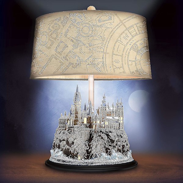 Bradford Exchange Harry Potter Hogwarts slott belyst skulptur