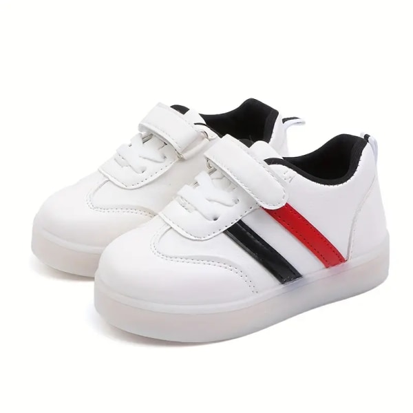Afkælede Cool Lavt Snit Sneakers Med LED Lys Til Piger, Komfortable Anti-Slip Sneakers Til Gåture Løbeture White 26
