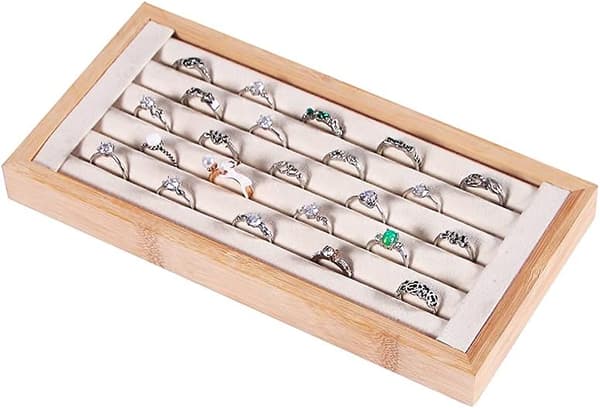 Bambus ringstativ, ringutstillingsstativ, smykkeoppbevaringsstativ, egnet for salg av ringer og øredobber (beige)