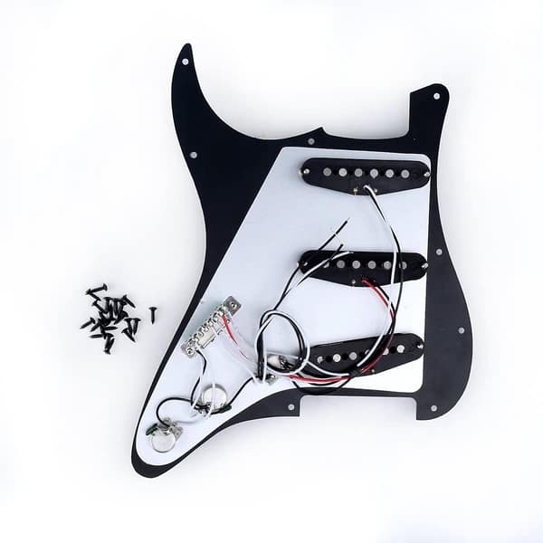 Enkelspols SSS Elektrisk Gitarr Pickguard Pickup Laddad Förtrådad Scratch Plate 11 Hål 3-lagers För St