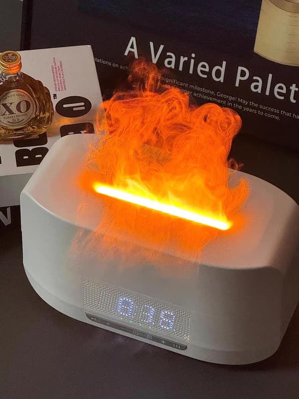 Smart skrivbordsdiffusor med simulerad låga, tidslarmklocka, Bluetooth och stor kapacitet för atmosfärsfuktare (ny modell)