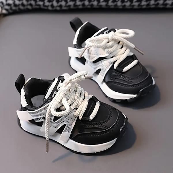 Låga Casual Sneakers med Snörning för Flickor, Bekväma Halksäkra Sneakers för Promenader och Löpning Black 28