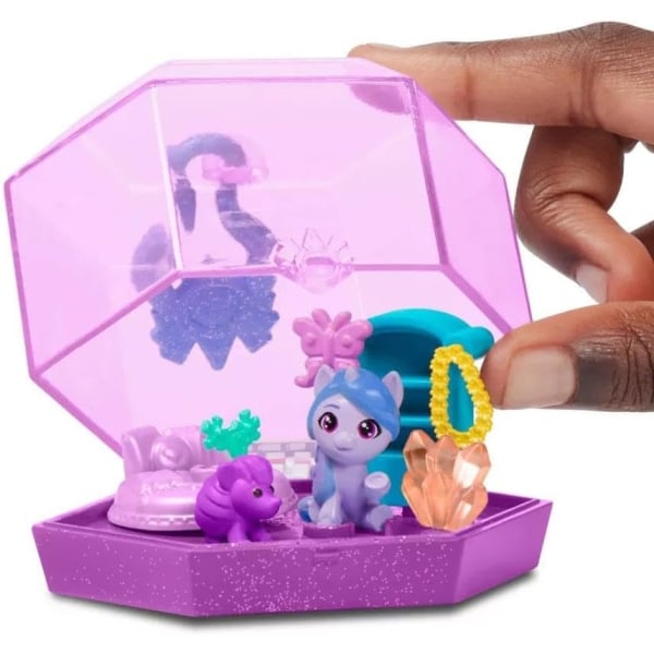 My Little Pony Mini World Magic Crystal -avaimenperä Izzy Moonbow Pl Multicolor