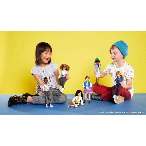 Creatable World Character Starter Pack Doll Copper-Haired Dukke Multicolor