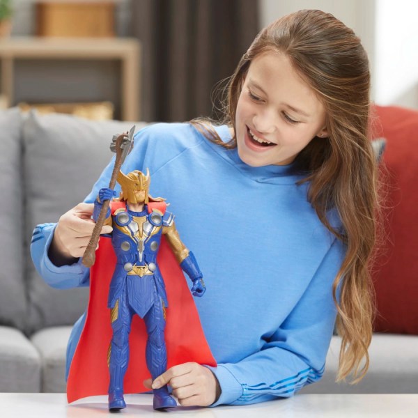 Marvel Avengers Thor Action Figur Med Lyd 32cm F3360 Multicolor