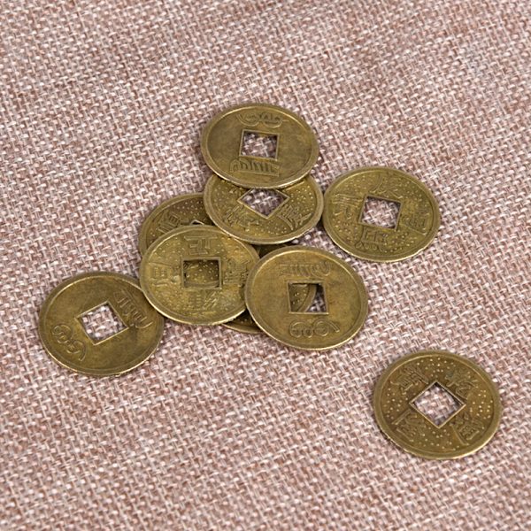 50 kpl perinteisiä Feng Shui -kolikoita Fortune Lucky Wealth -koruja A 25mm