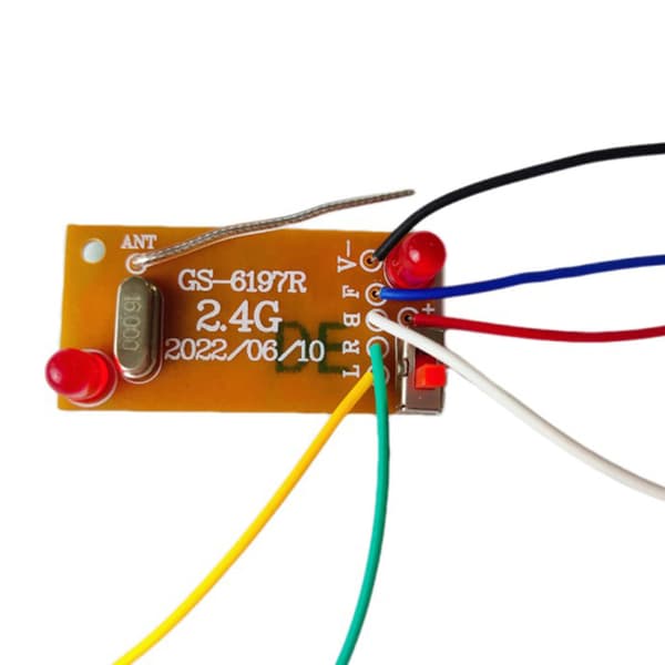 1 sett 2,4G 4CH RC bilfjernkontroll krets PCB-sender og Black onesize