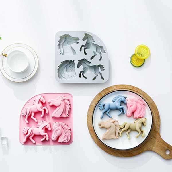 Hesteform Silikon 4 Hulrom 3D Hest Tema Bakeform Brett Pink