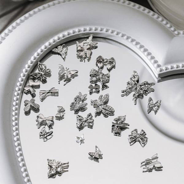 10st DIY Nail Art Dekoration 3D Silver Butterfly Shiny Rhinest C 10Pcs