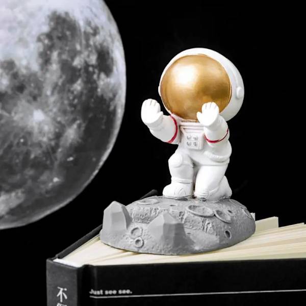Työpöydän Koristelu Skandinaavinen Tyyli Astronautti Matkapuhelimen Teliksi Pidike Koristeet Hartsi Avaruusmies Teline Lelut Poikaystävän Lahja (FMY) Support You  Silver
