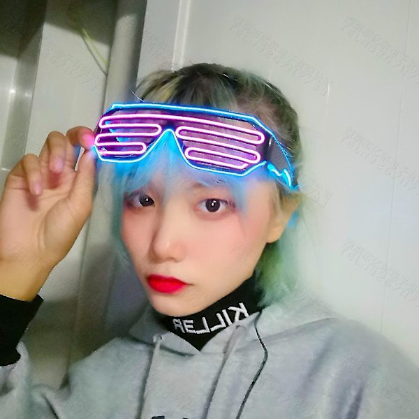 Valoisa Langallinen Rullaluukku Neon Rave Led-lasit, Hohtava Pimeässä Vilkkuva Led Aurinkolasit, Valoisa Lasit Juhliin  (FMY)