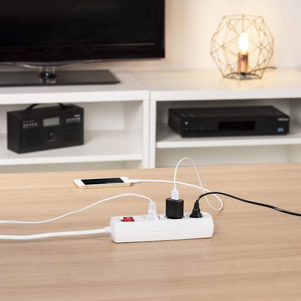 Stikdåse 3-vejs med afbryder, 3m, Hvid, 1800w, EU-stik  (FMY)