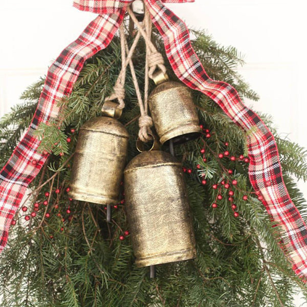 Set Of 3 Christmas Bell Brass Cow Shabby Style Rustic Metal Hanging Giant Cow Bells Decor  (FMY)