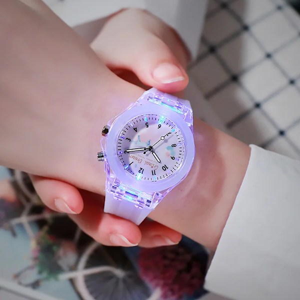 Nya Sport Barnklockor För Flickor Pojkar Present Personlig Klocka Lättläst Barn Silikon Flash Quartz Armbandsur Reloj Infantil(FMY) White