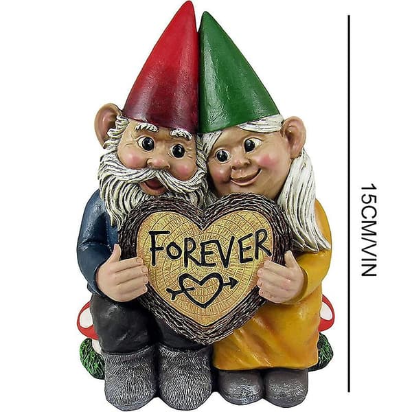 Forelsket dværgstatue med hjerteformet \"Forever\" træskive i harpiks til havepynt (FMY)