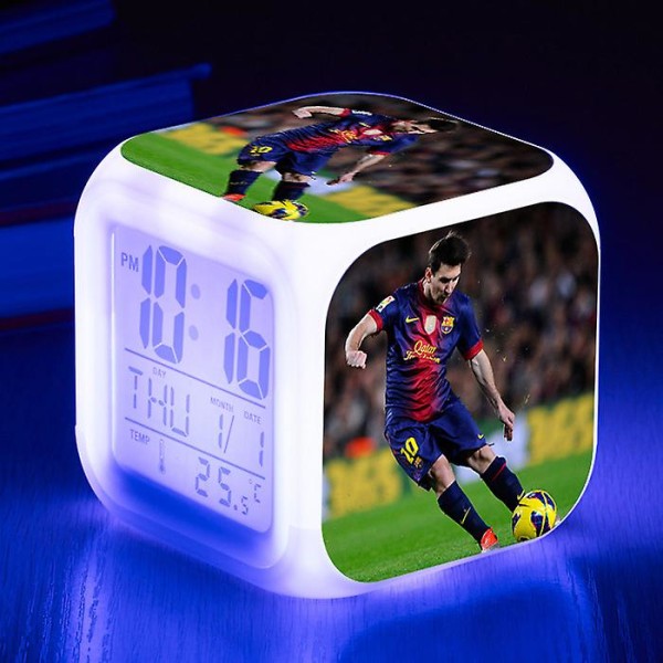 Jalkapallon MM-tähti Leo Messi -herätyskello LED-väriä vaihtava nelikulmainen herätyskello Paras lahja faneille 10# (FMY)