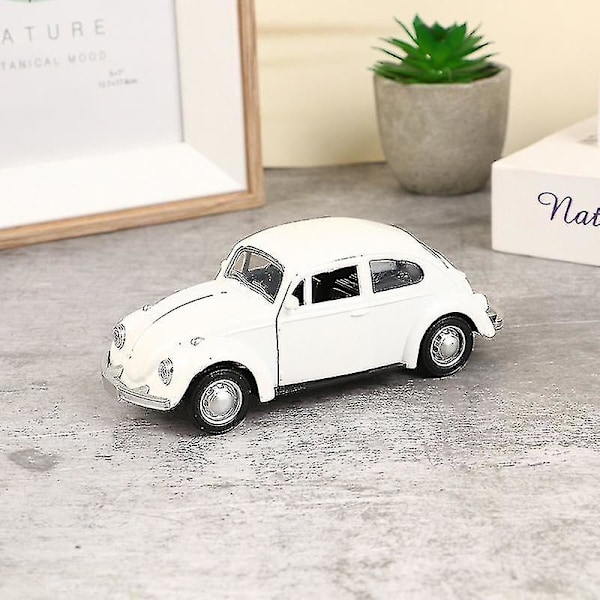 Retro Beetle Diecast Pull Back Bilmodell Leksak För Barn Present Dekor Figurer  (FMY) White